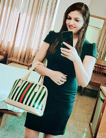 Russian Female escort in Goa
